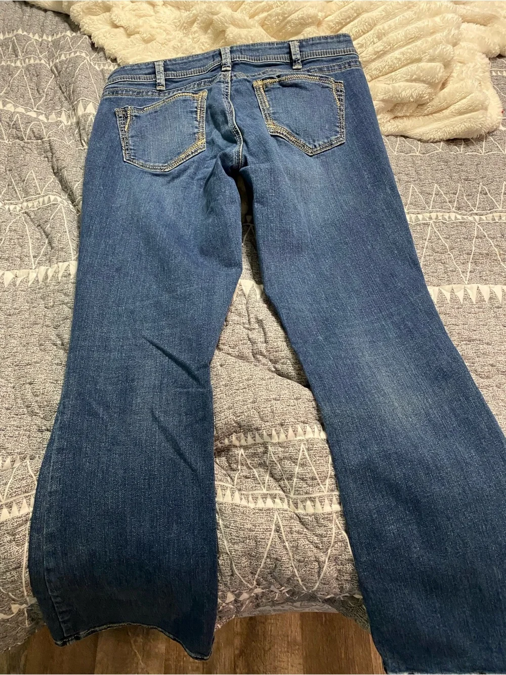 Silver Jeans Classic Women's Blue Denim Jeans